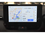 ディスプレイオーディオを装備。スマホとクルマをつなぐことで、これまでのナビに加えて、いろんなサービスが楽しめます。