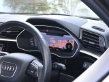 Q3 35 TDI クワトロ Sライン ディーゼルターボ 4WD