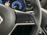 【ステアリングスイッチ】運転中に前方から目線をそらすことなくオーディオ等の操作が可能な便利機能!安心&快適なドライブを演出してくれます。