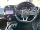 ハンドルは軽やかに回り、気持ちよく運転が出来ます。