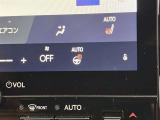 ステアリングヒーター付き。寒い日のドライブも、手のひらから温めてくれます。