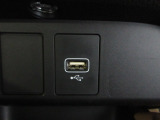 便利なUSBジャックも付いています。