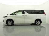 こちらの車両は、ご購入後も継続して安心メンテナンスを提供させていただく為、岐阜県内のお客様への販売・登録に限らせていただきます。