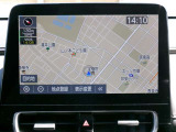 標準装備のディスプレイオーディオ付きです。ナビゲーション機能を装備しています。