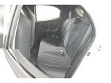 中古車をキレイで気持ちよくお乗りいただけるよう、エンジンルームからシートを外した洗浄まで、目に見えない部分も徹底的に洗浄しています!
