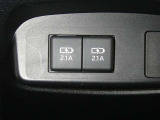 【充電用USB端子】デバイスの充電に便利です。※実際の接続端子は写真で確認or店舗までご気軽にお問合せください♪