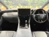 ヴェルファイア ハイブリッド 2.5 Z プレミア E-Four 4WD 