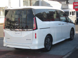 セレナ 1.4 e-POWER ルキシオン 