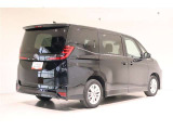 ★★★トヨタ認定中古車★★★ 1年間走行距離無制限の「ロングラン保証」が付いています。全国約5,000ヶ所のトヨタのお店で保証修理可能です。お出かけ先でも安心です。選べる延長保証もご用意しています。