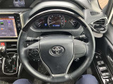 広々とした車内空間