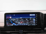 プロパイロットとリンクする12.3インチカラーディスプレイナビゲーションシステムにCarPIayワイヤレス接続に対応USB接続Biuetooth機器にも対応。