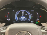 納車前に法定点検を行います。部品の点検・交換を実施し、エンジンオイル・エンジンオイルフィルター・ワイパーゴムは必ず交換しています。