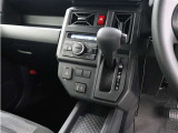 運転席廻りです。