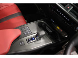 【トランスミッション】CVT(無段変速車)【駆動方式】FF