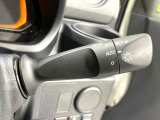 【オートライト】周りの明るさに応じて自動でヘッドライトの点灯・消灯ができる機能です!ライトの付け忘れ・消し忘れなどが無くなり、雨の日や夕方の走行も安心!トンネル通過時も便利ですね♪