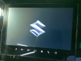 【メーカー純正9型ナビ】インテリアに溶け込むスタイリッシュな「専用設計」メーカーナビを装備♪視認性や操作性など基本性能にも優れ、より上質なカーライフをお楽しみいただけま