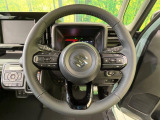 【純正革巻きステアリング】上質な革を使用することで、手にしっかり馴染みとても運転しやすいハンドルです♪