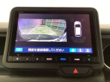バックモニター付きで、車庫入れやバック時の後方確認をサポート。