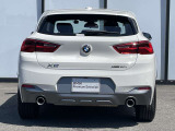 BMWを熟知したメカニックによる、360度の納車前点検。ドイツ本国と同様の教育・訓練を受けたメカニックが徹底的に点検、整備した後にお客様にお引渡しします。