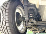お車を安心してお乗りいただく為には、足回りの定期点検が欠かせません。サービスサポート(有償保証)では無料点検もご提供しており、安心のカーライフをお過ごしいただけるサポート体制が整っています。