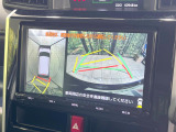 【パノラミックビューモニター】専用のカメラにより、上から見下ろしたような視点で360度クルマの周囲を確認することができます☆死角部分も確認しやすく、狭い場所での切り返しや駐車もスムーズに行えます。
