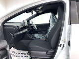 コンパクトカーならではの小回りの良さで、街乗りでもスイスイと!運転しやすいお車です。