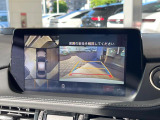 【360&deg;ビューモニター】専用のカメラにより、上から見下ろしたような視点で360度クルマの周囲を確認することができます☆死角部分も確認しやすく、狭い場所での切り返しや駐車もスムーズに行えます。