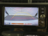 バックモニターで、後方を確認しながら安心して駐車することができます。運転初心者も熟練者も必須の機能ですよ!