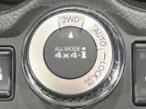 【オールモード4&times;4】2WD/4WDモードを手軽に切り替え可能。燃費重視の2WD、スタック時に役立つLOCK、AUTOモードでは4WDの配分を自動で調整し、路面状況を問わず安定した走りをサポート。
