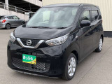 お車の車検・オイル交換・修理・鈑金塗装・ガラス修理・デントリペア・ボディコーティングなども幅広く対応しております。その際は無料で代車を貸し出し致します。車の事は何でもお任せください!