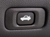 レーダークルーズコントロール  ミリ波レーダーと単眼カメラで先行車を認識し、車速に応じた車間距離を保ちながら追従走行を支援します。