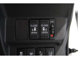 ◆◆両側電動スライドドア!!荷物で手が塞がる時など簡単にドアの開閉が出来ます!何より力いらずで開閉OK!女性やお年寄りにも優しい♪電動機能はOFFにもできますから元気なお子様の駆け出しも安心!