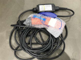 充電コードとアダプター搭載