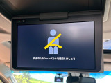 【フリップダウンモニター】大画面モニターで後席でもエンタメをお楽しみいただけます。小さなお子様にも大人気の装備です♪