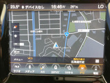 ●純正ナビ:一体感のあるナビは、高級感ある車内を演出してくれます。Bluetooth再生などオーディオ機能も充実しておりますので、運転もより楽しめます♪