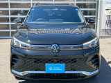 元試乗車のTIGUAN TDI 4M R-LINEが新入庫致しました。低走行距離車両で、レザーシートパッケージとラグジュアリーパッケージ付き車でございます。