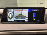 全方位モニターがついています! 車の周囲を360&deg;安全確認できるので、普段の駐車はもちろんの事、縦列駐車や幅寄せの際にも活躍してくれますよ。