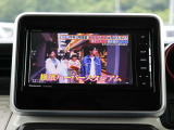 Strada メモリーナビ/フルセグTV・Bluetooth接続可