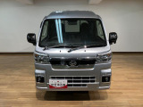 ハイゼットトラックジャンボの届出済未使用車が入庫しました!!R8年式!走行16Km!LEDヘッドライト・フォグ、電動格納ミラー、パワーウィンドー、プッシュボタンスタート、キーフリーなど装備の1台です!