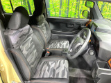 運転席シート廻りは使用感も少なく、良好な状態となっています。丁寧に使われていたことがよくわかりますね。