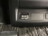 アクセサリーコンセント装備。スマートフォンの充電、扇風機、ゲーム機など、AC100Vで、最大消費電力100W以下の電気製品を使うときの電源としてご使用いただけます。
