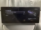ハンドル操作をアシストすることにより車線からの逸脱回避を支援します。