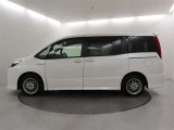 1台限りのお車です。当店では「予約」や「取り置き」を行なっておらず、ご契約の方優先にお車をお渡ししております。また店舗未到着や急な在庫移動もありますので、お電話にて店舗への在庫確認をお願い致します!