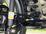 お車を安心してお乗りいただく為には、足回りの定期点検が欠かせません。サービスサポート(有償保証)では無料点検もご提供しており、安心のカーライフをお過ごしいただけるサポート体制が整っています。