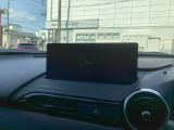 マツダの新世代車載システムのマツダコネクト2を搭載しております。各種車両の設定やオーディオ操作等はこちらから行えます。