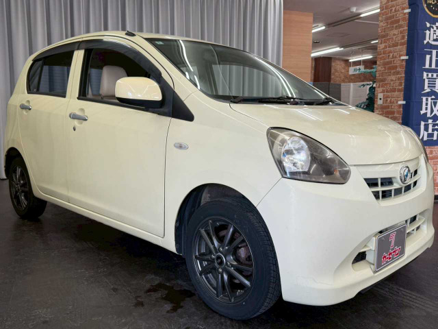 ダイハツ ミライース Xf 4WD の中古車詳細 (74,010km, コットン