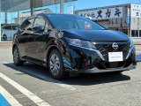 【車検・点検もおまかせください】 お買い上げ頂いたお車の整備も当社工場で行います。ディーラー基準の安心な整備でお客様の車検・点検もサポートします。