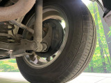 お車を安心してお乗りいただく為には、足回りの定期点検が欠かせません。サービスサポート(有償保証)では無料点検もご提供しており、安心のカーライフをお過ごしいただけるサポート体制が整っています。