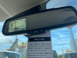 インテリジェントミラーで後ろに荷物を沢山載せていてもフル乗車でも後ろにカメラが搭載してるので後方視界バッチリ♪