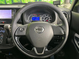 【純正革巻きステアリング】上質な革を使用することで、手にしっかり馴染みとても運転しやすいハンドルです♪